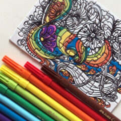Quebra-cabeça para montar e colorir - "Flor em curva" - 48 peças - Montado, colorindo e canetinhas